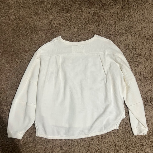 Free People Oversized Long Sleeve NWT - Picture 5 of 5